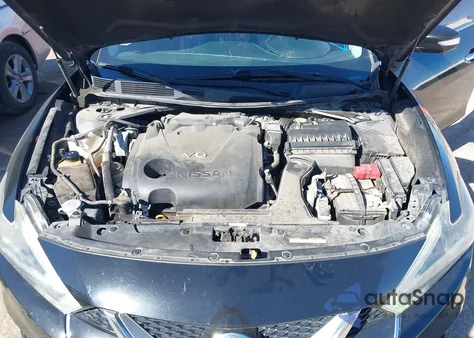 2017 Nissan Maxima 3.5 Platinum z USA, uszkodzony, nr VIN 1N4AA6AP7HC439566